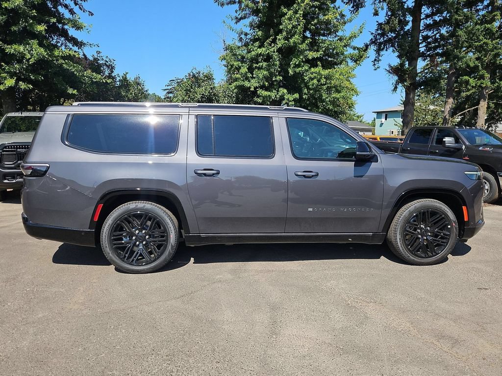 New 2026 Jeep Grand Wagoneer L Limited AWD/4WD image 8