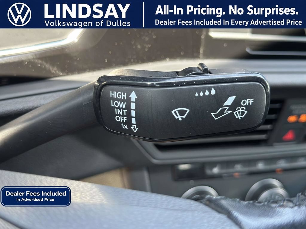 Used 2024 Volkswagen Jetta Sport FWD image 23
