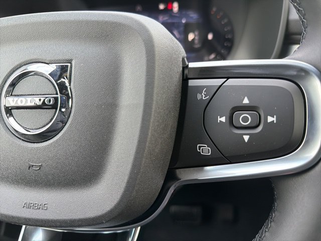 New 2026 Volvo XC40 B5 Ultra w/ Protection Package Premier AWD/4WD image 18