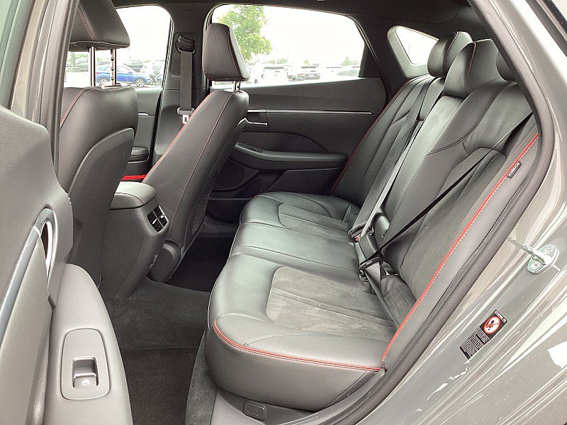 Used 2022 Hyundai Sonata SEL Plus image 16