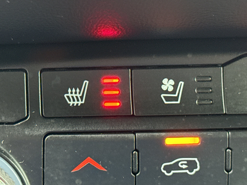 Used 2024 Dodge Durango R/T image 36