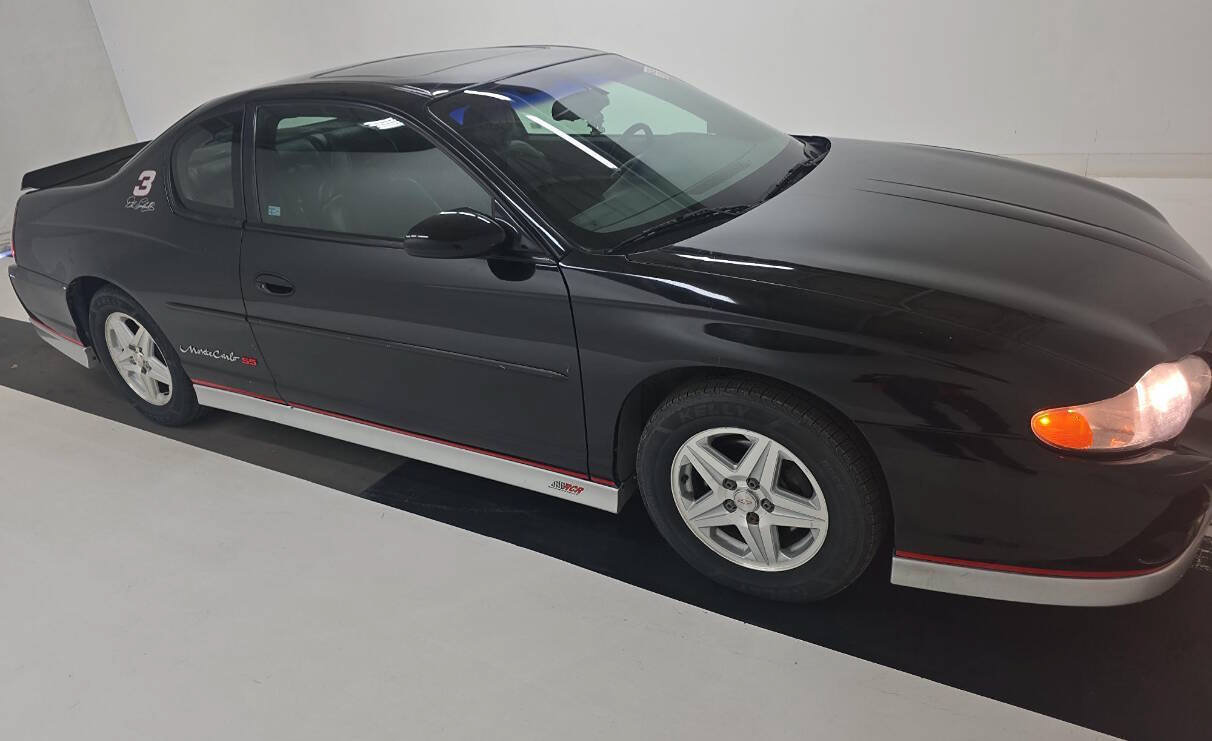 Used 2002 Chevrolet Monte Carlo SS w/ Preferred Equipment Group FWD image 7