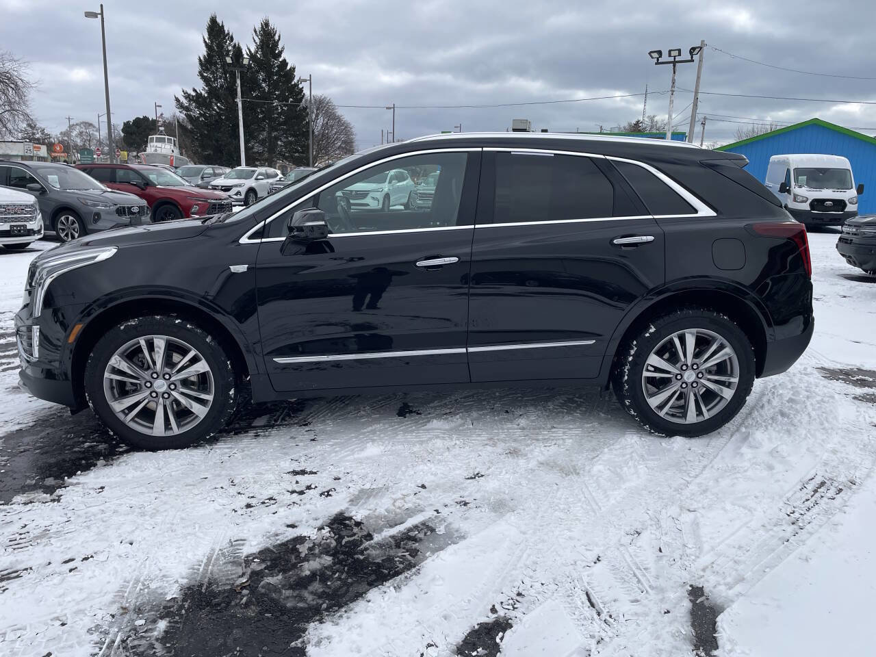 Used 2024 Cadillac XT5 Premium Luxury w/ LPO, Floor Liner Package image 10