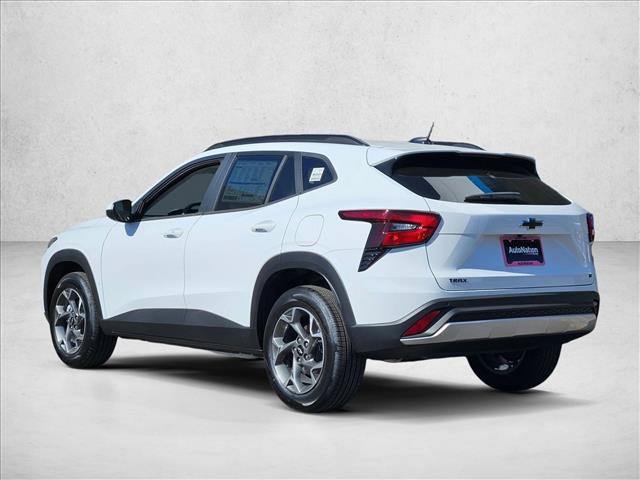 New 2026 Chevrolet Trax LT w/ Driver Confidence Package FWD image 9