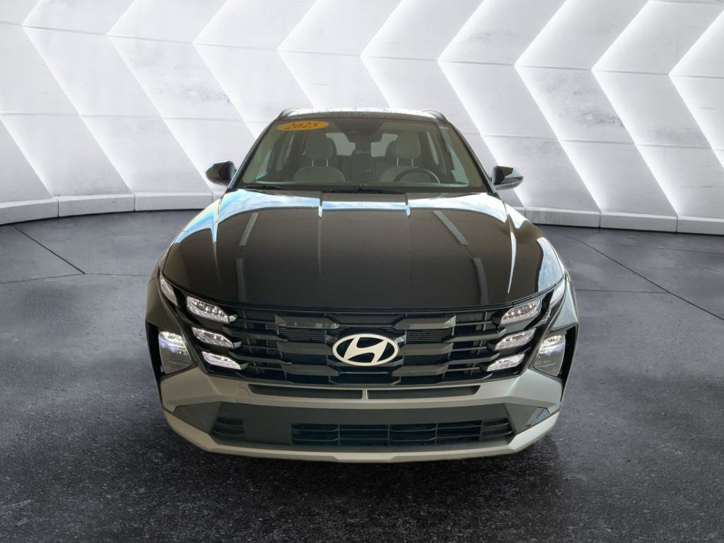Certified 2025 Hyundai Tucson SEL image 1