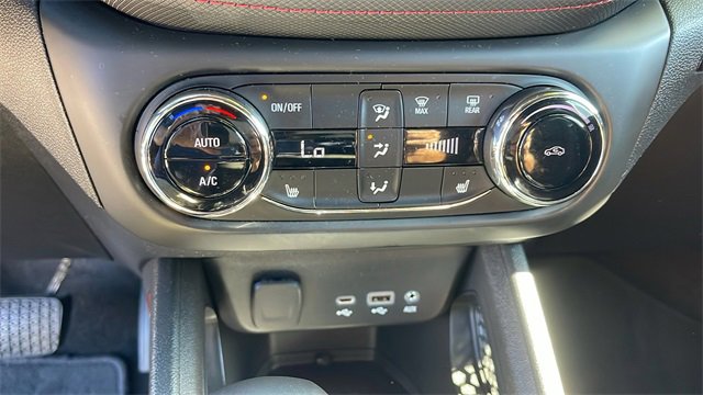 Used 2023 Chevrolet TrailBlazer RS w/ Convenience Package image 18