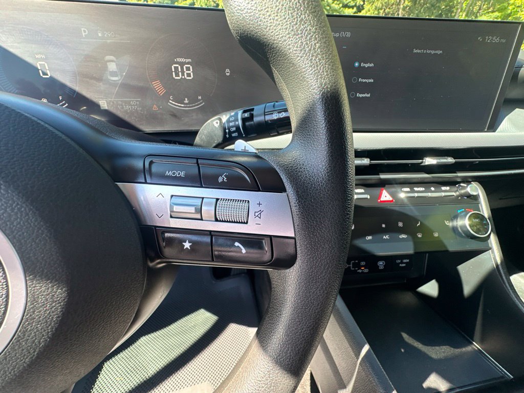 Used 2025 Hyundai Sonata SEL AWD/4WD image 14