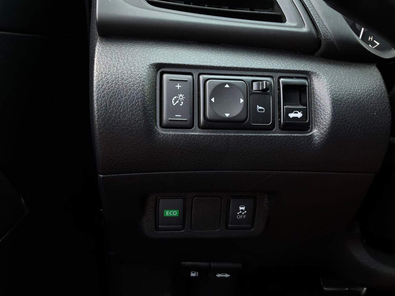 Used 2019 Nissan Sentra S FWD image 19