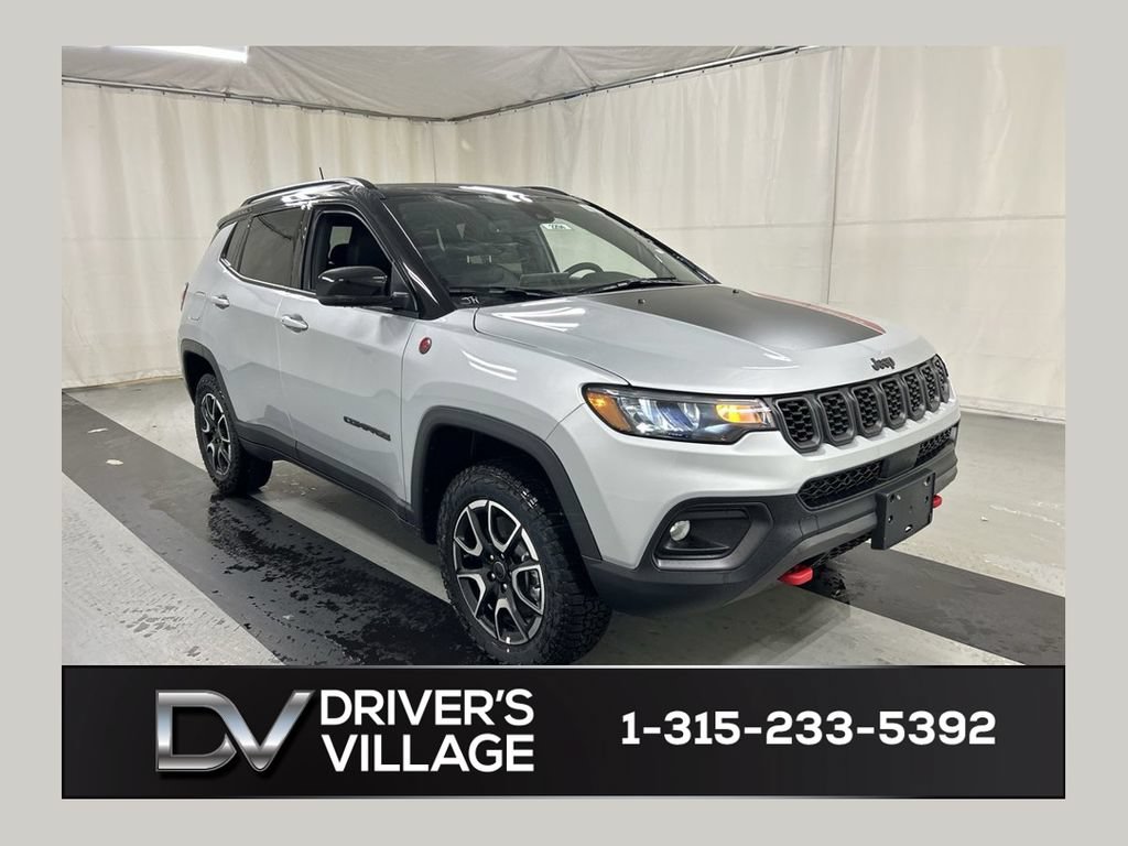 New 2026 Jeep Compass Trailhawk w/ Sun, Sound & Navigation Group AWD/4WD image 1