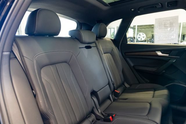 Used 2023 Audi Q5 2.0T Premium Plus w/ Premium Plus Package AWD/4WD image 32