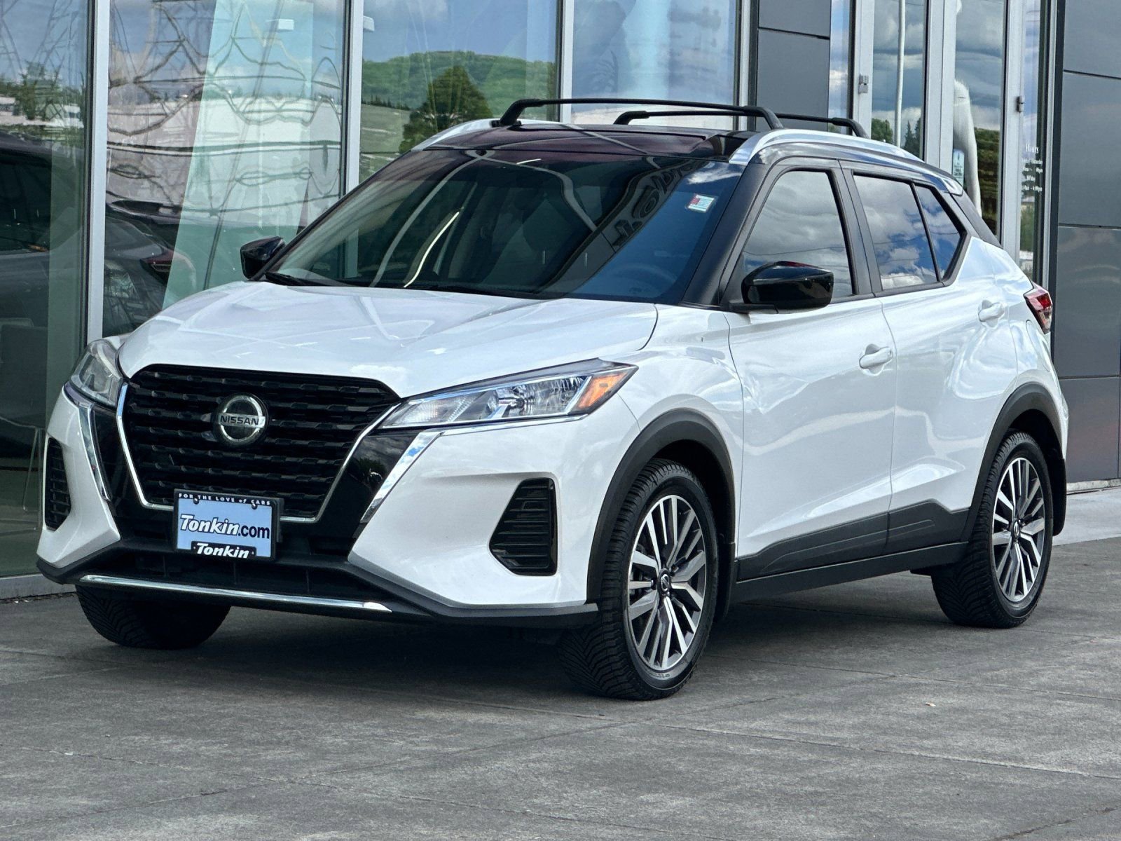 Used 2021 Nissan Kicks SV w/ Exterior Package FWD image 7
