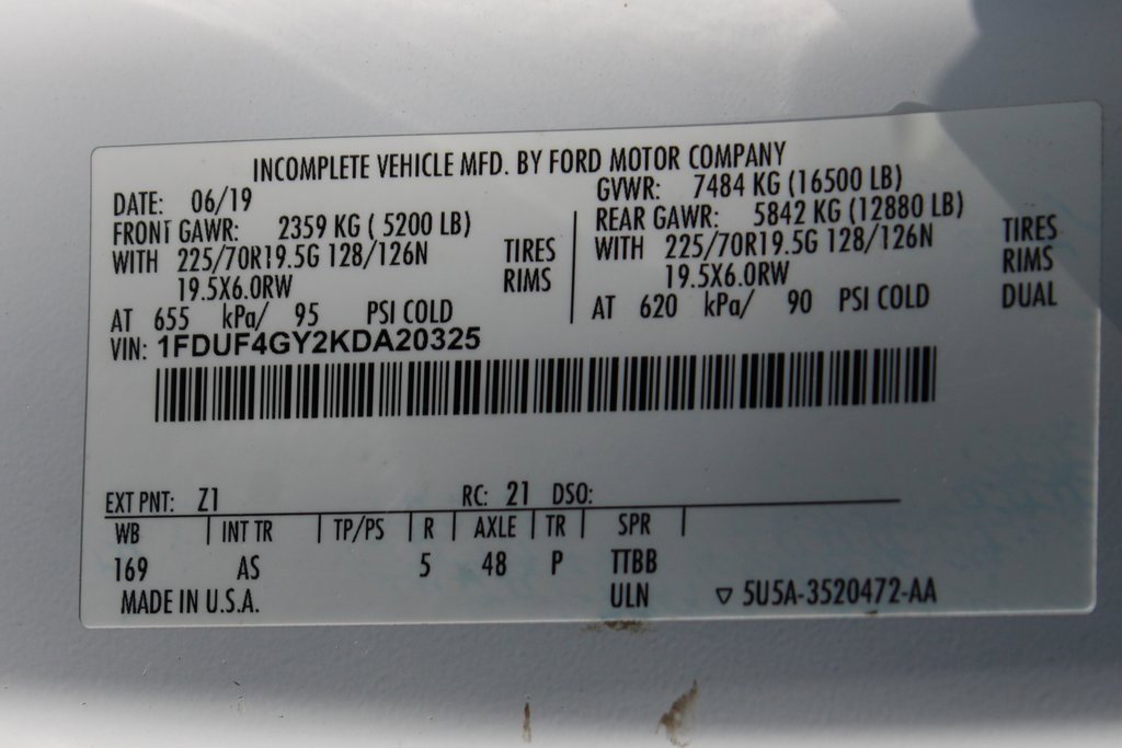 Used 2019 Ford F450 XL w/ Power Equipment Group image 41