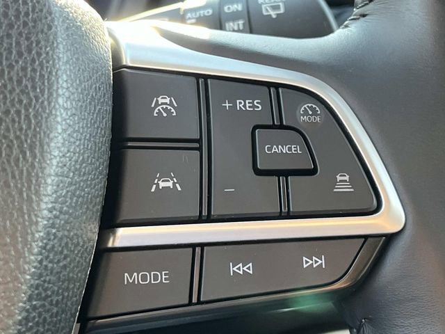 Used 2024 Toyota Grand Highlander Limited image 39