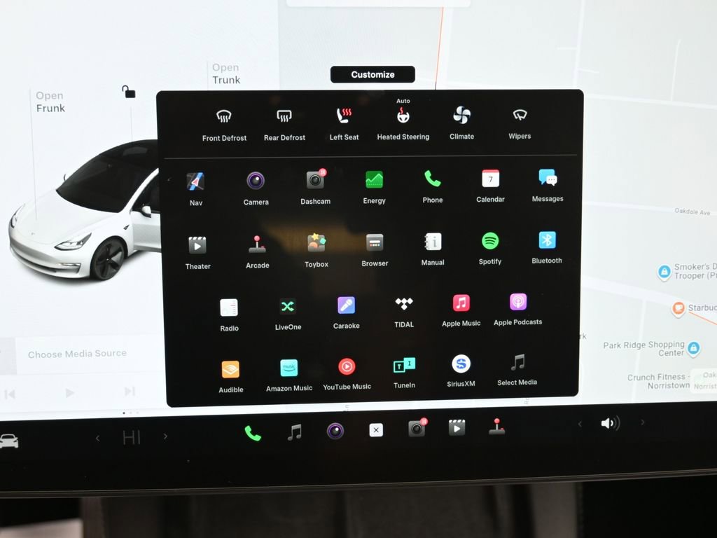 Used 2021 Tesla Model 3 Standard Range Plus image 24