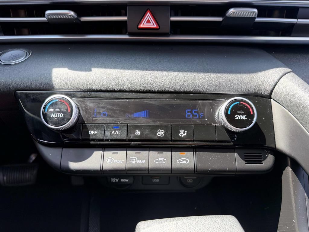Certified 2023 Hyundai Elantra SEL FWD image 22