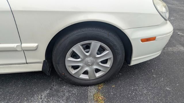 Used 2005 Hyundai Sonata GL FWD image 11