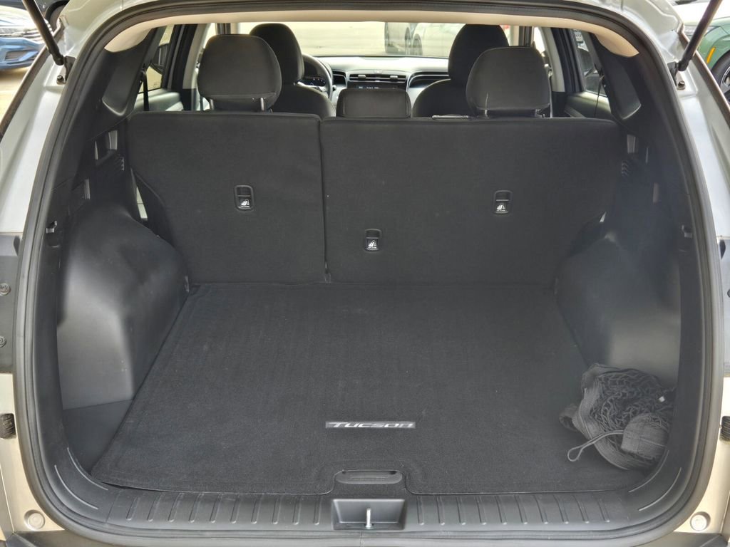 Used 2022 Hyundai Tucson SEL image 16