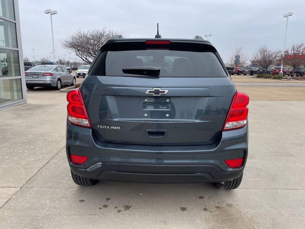 Used 2022 Chevrolet Trax LT w/ Premium Seat Package image 6