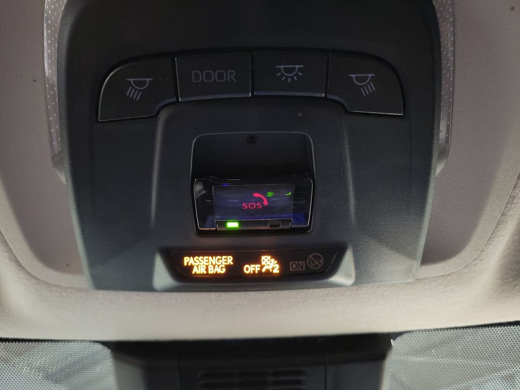 Used 2024 Toyota Corolla LE FWD image 21