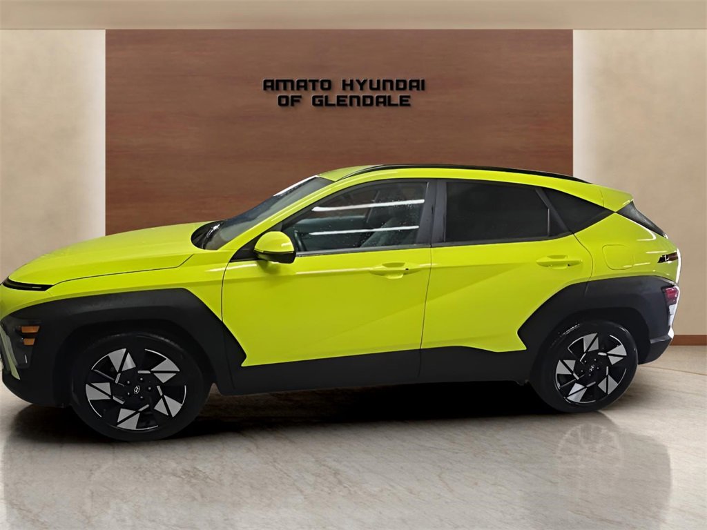 Certified 2025 Hyundai Kona SEL image 3