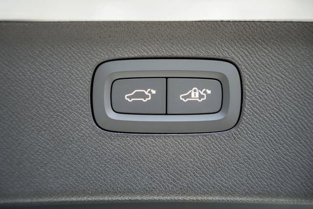 New 2026 Volvo XC90 B6 Ultra w/ Protection Package Premier image 11