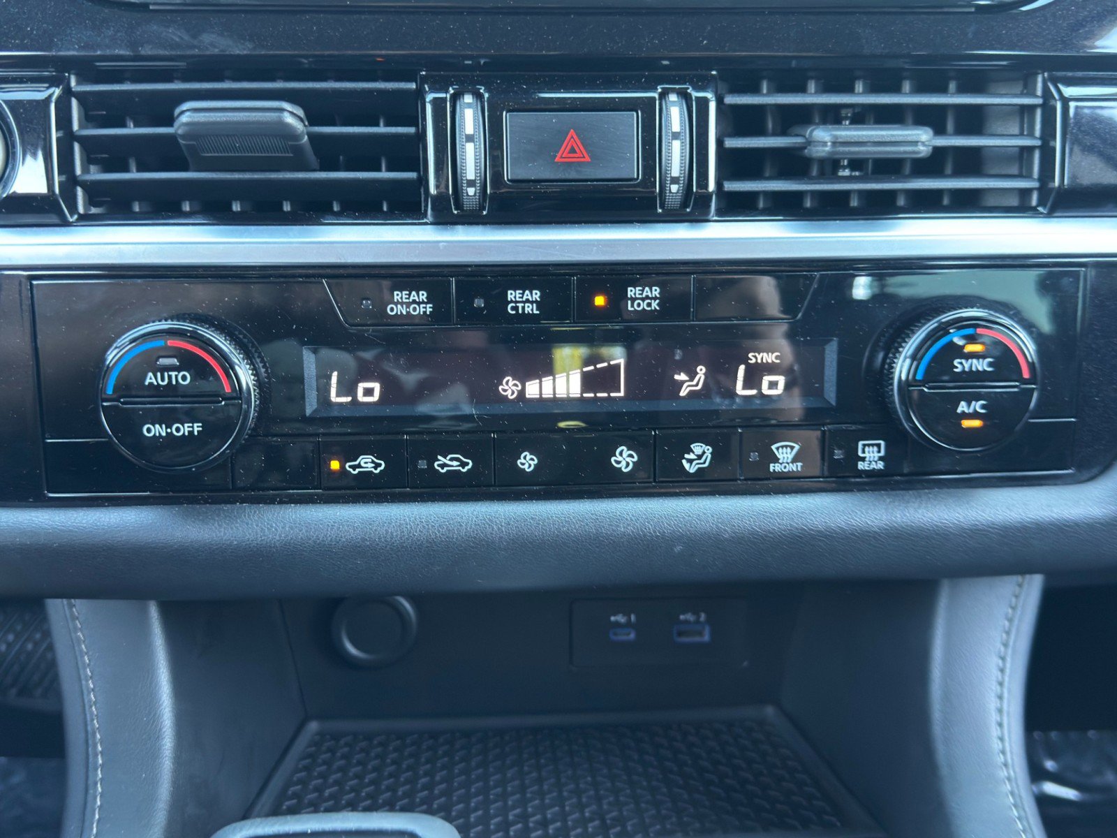 Used 2022 Nissan Pathfinder S image 23