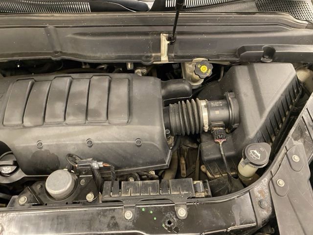 Used 2011 GMC Acadia Denali image 29