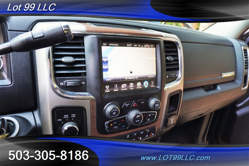 Used 2014 RAM 2500 Laramie w/ Black Appearance Group AWD/4WD image 22