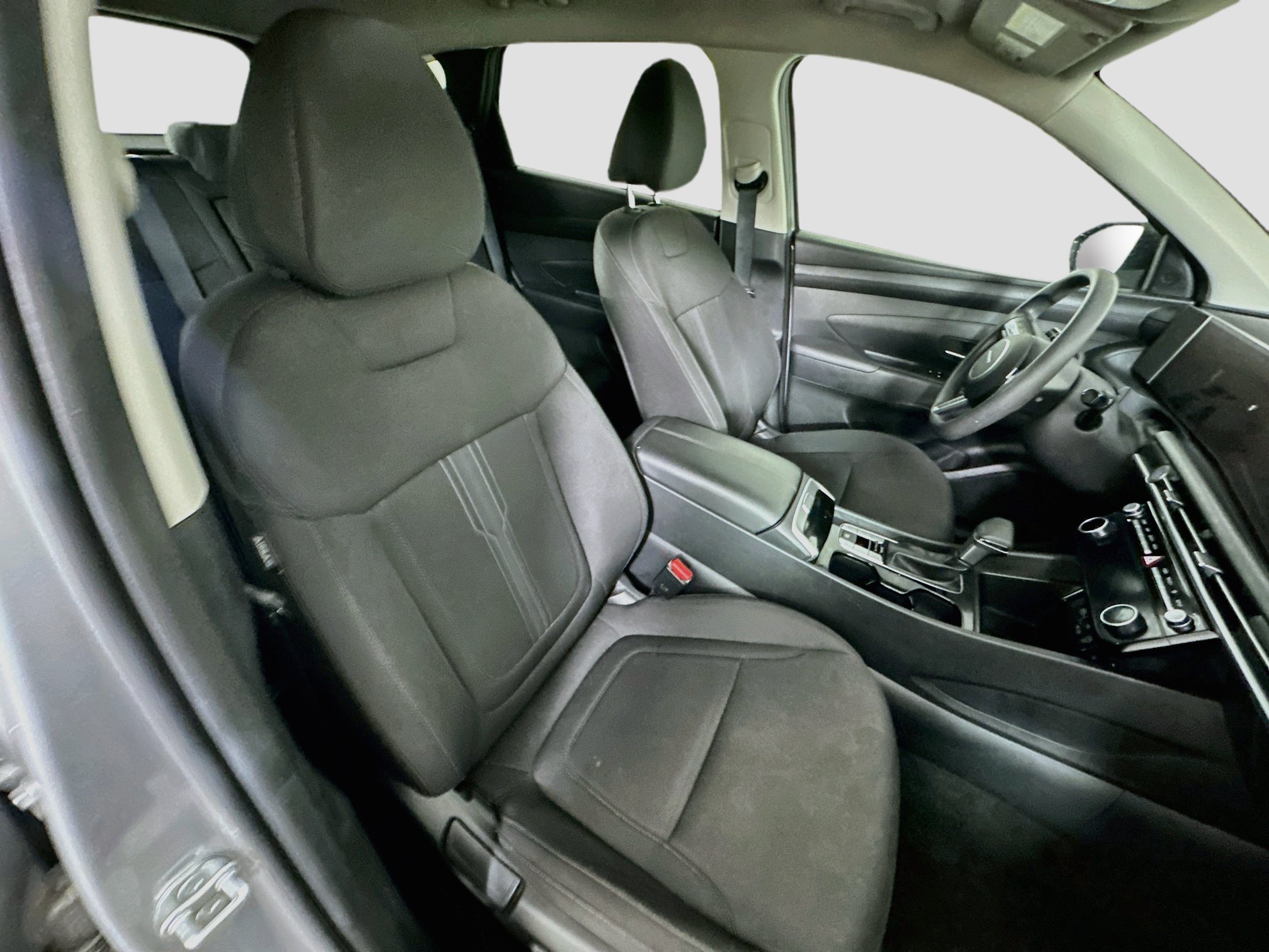 Used 2025 Hyundai Tucson SEL FWD image 31