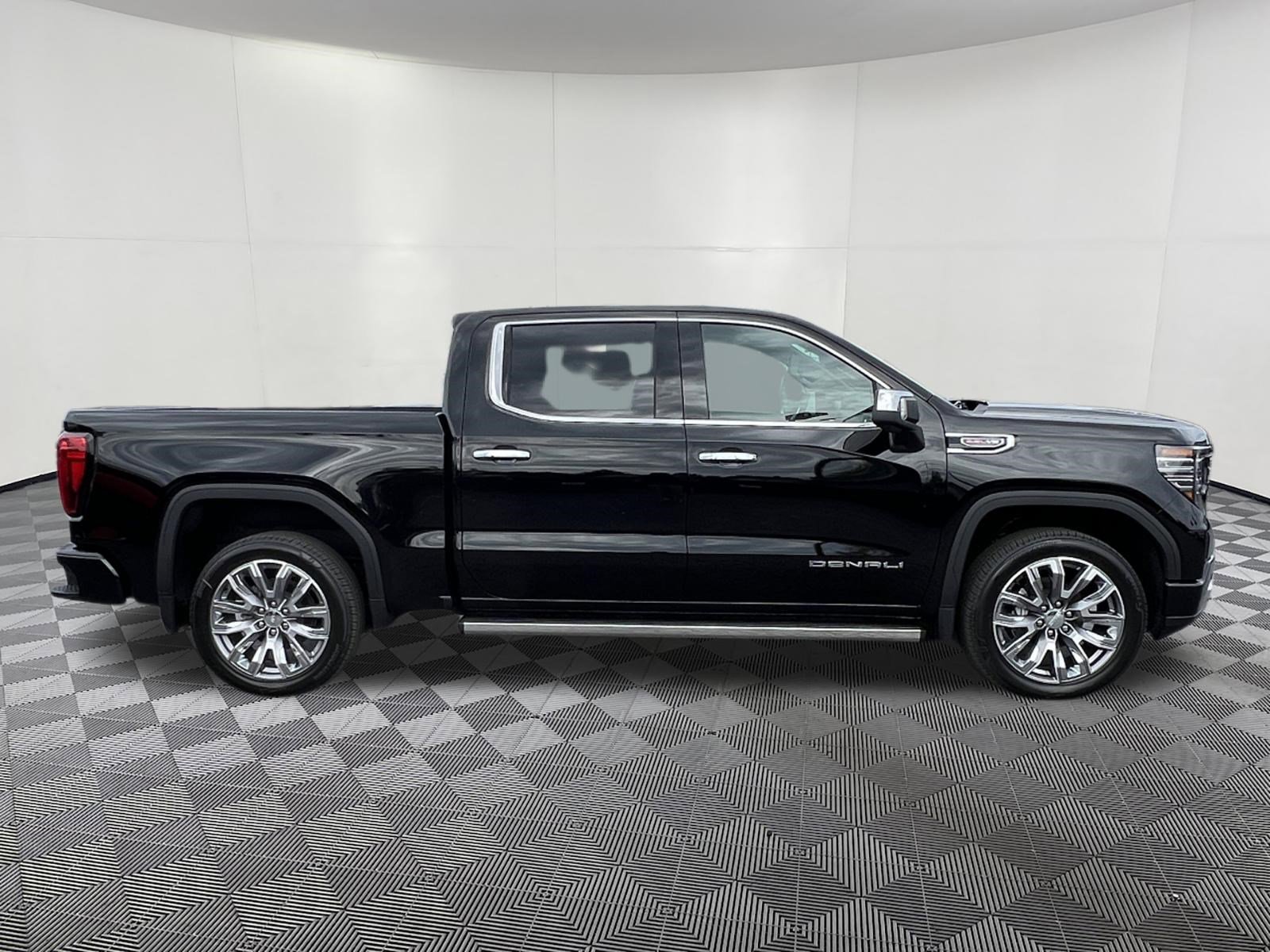 New 2026 GMC Sierra 1500 Denali AWD/4WD image 7