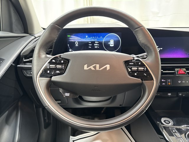 Certified 2024 Kia Niro Wind w/ Wind Preserve Package FWD image 16