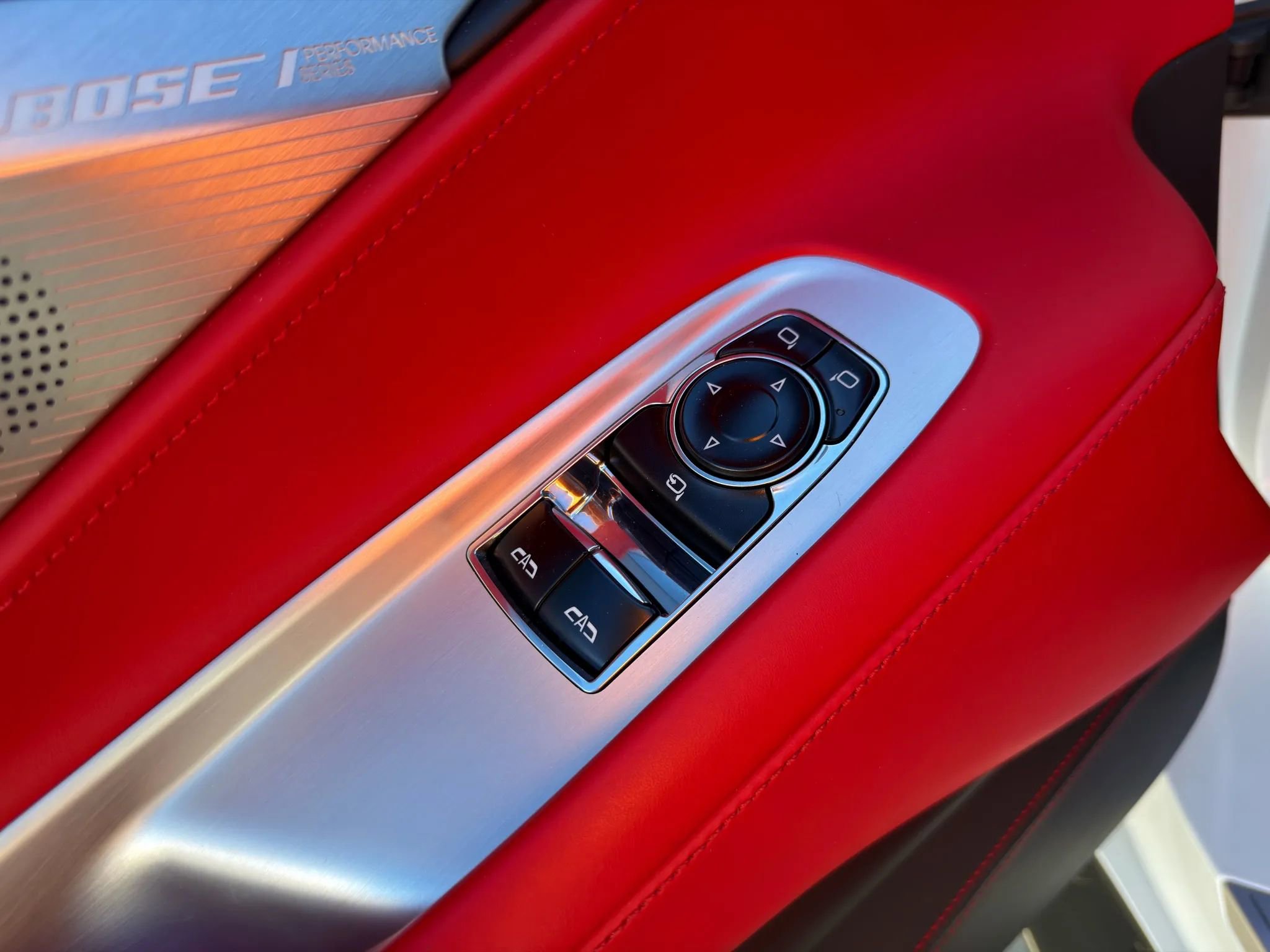 Used 2021 Chevrolet Corvette Stingray Premium Cpe w/ Z51 Performance Package image 18