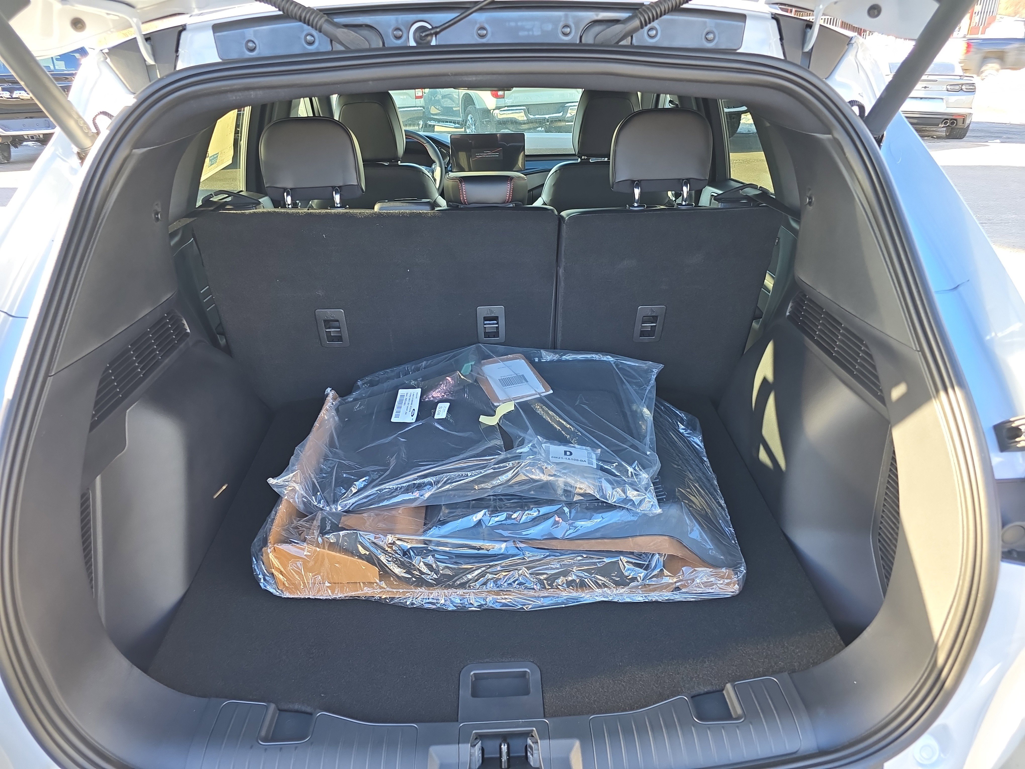 New 2026 Ford Escape ST-Line w/ Tech Pack #1 image 5