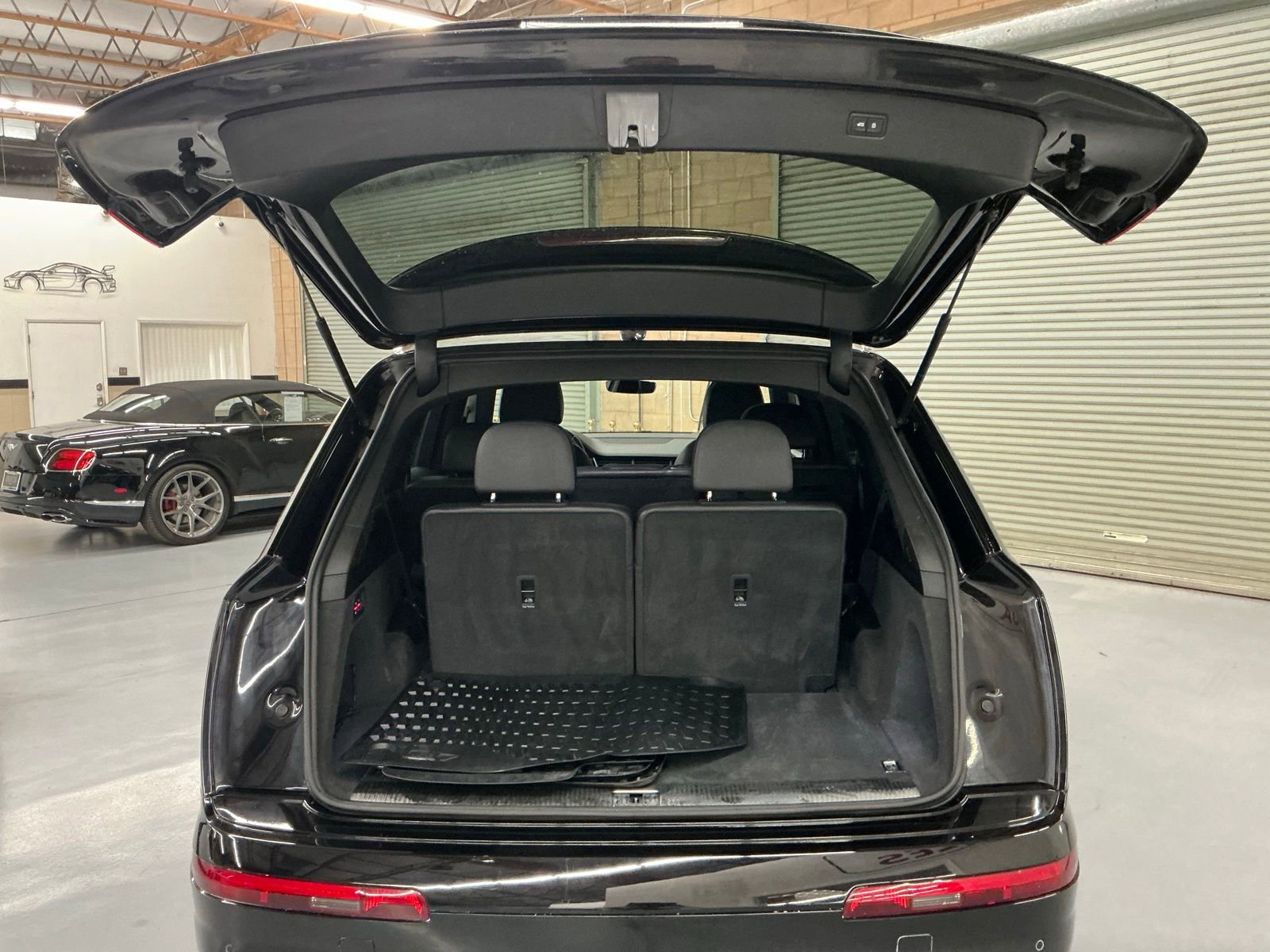 Used 2018 Audi Q7 3.0T Premium image 18