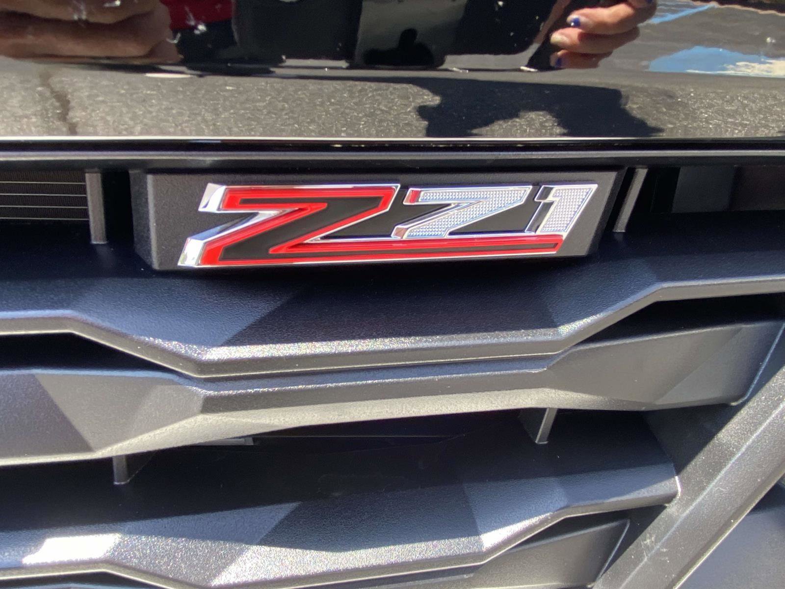 Used 2024 Chevrolet Colorado Z71 w/ Z71 Convenience Package 2 image 35