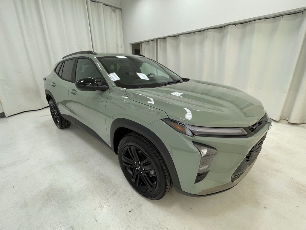 New 2026 Chevrolet Trax ACTIV image 3