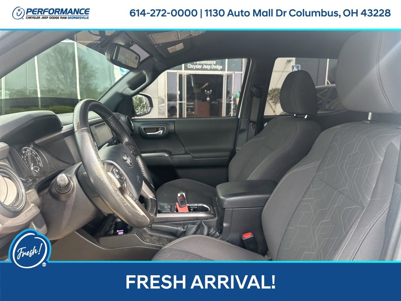 Used 2016 Toyota Tacoma TRD Sport image 12