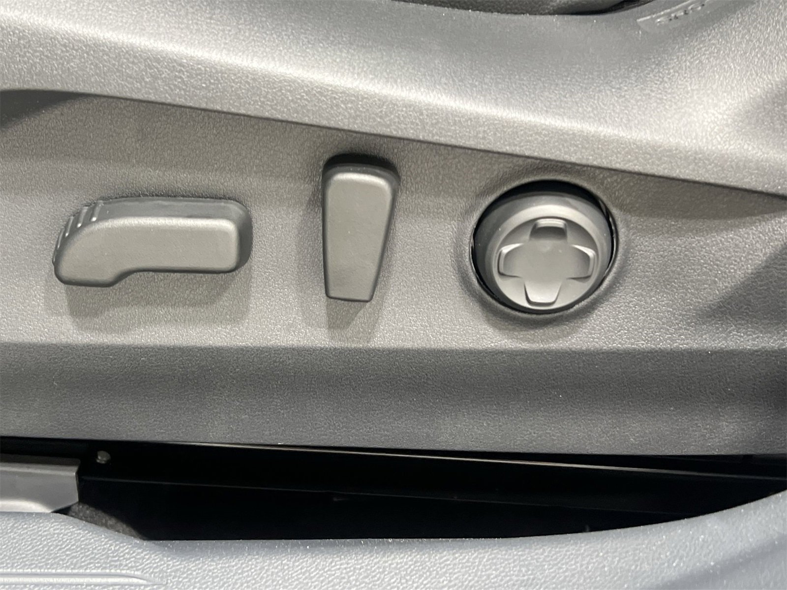 New 2025 Subaru Outback Touring XT image 12