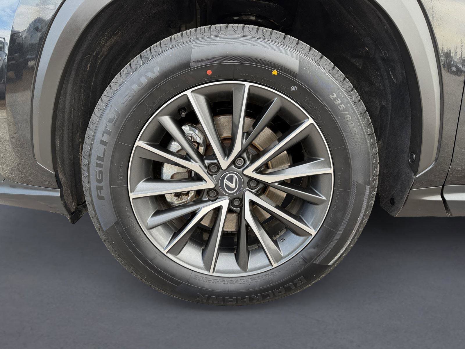 Used 2025 Lexus NX 250 FWD w/ Accessory Package (2T) image 9