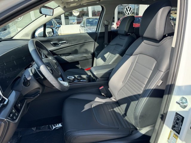 Used 2024 Kia Sportage SX Prestige image 11