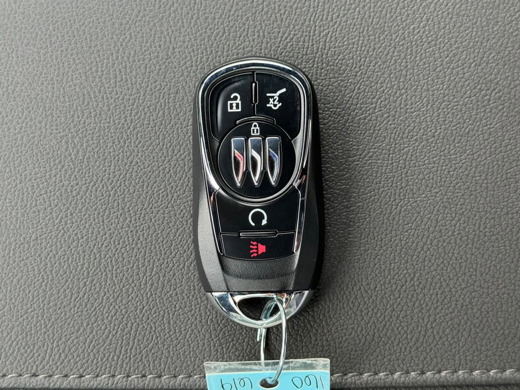 New 2026 Buick Envista Sport Touring FWD image 29