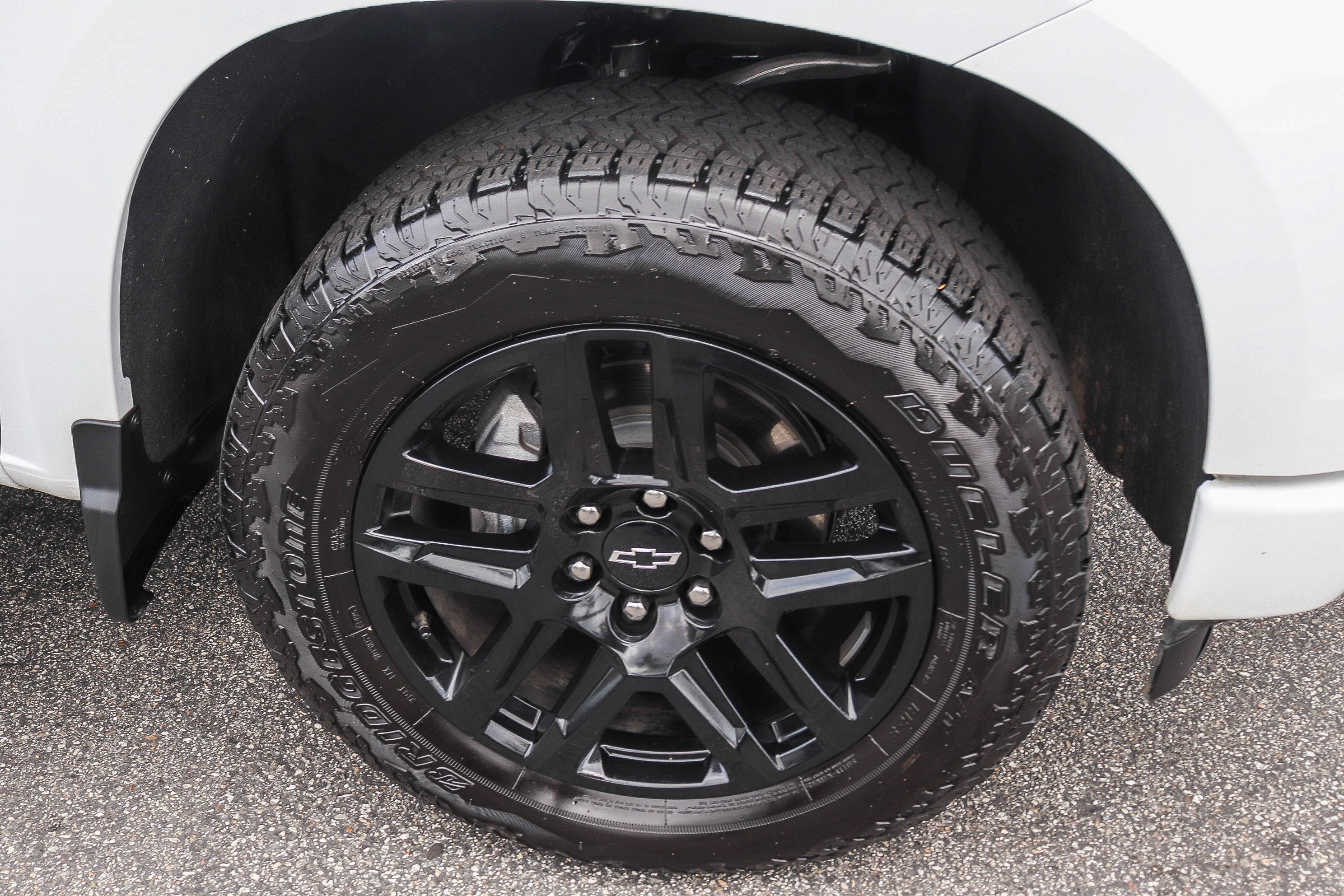Used 2025 Chevrolet Silverado 1500 Custom w/ Turbomax Blackout Package RWD image 7