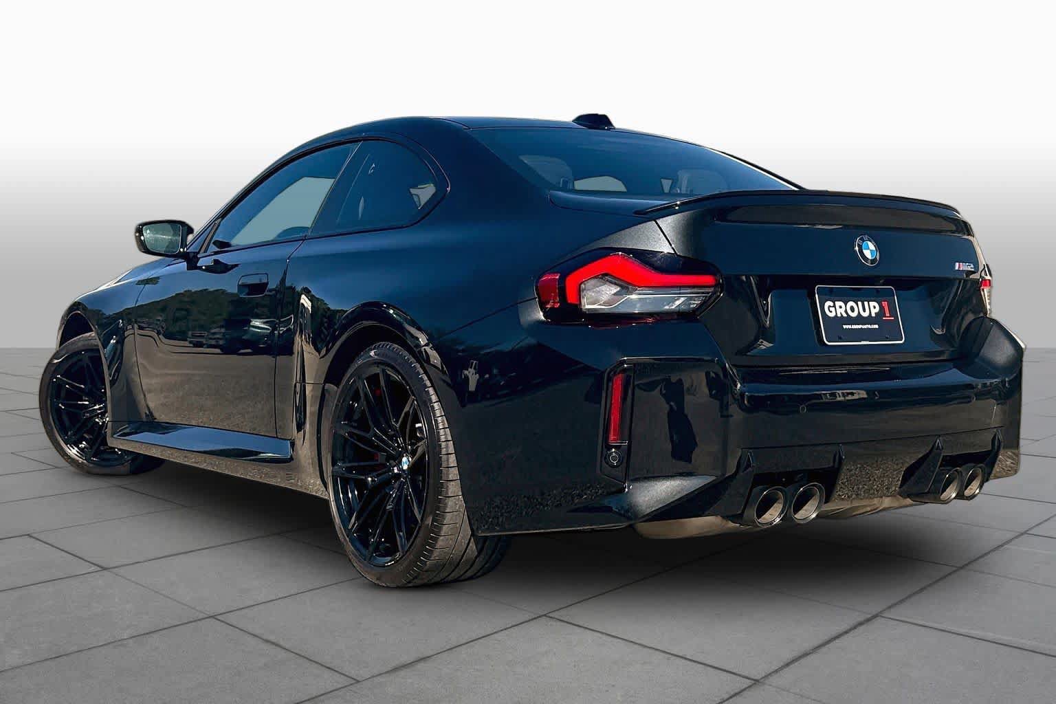 Used 2023 BMW M2 w/ Lighting Package RWD image 10