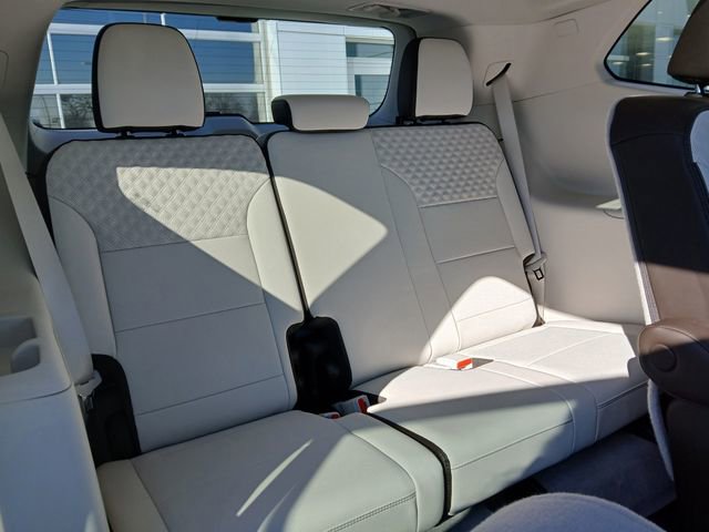 Certified 2024 GMC Acadia Denali w/ Super Cruise Package image 19