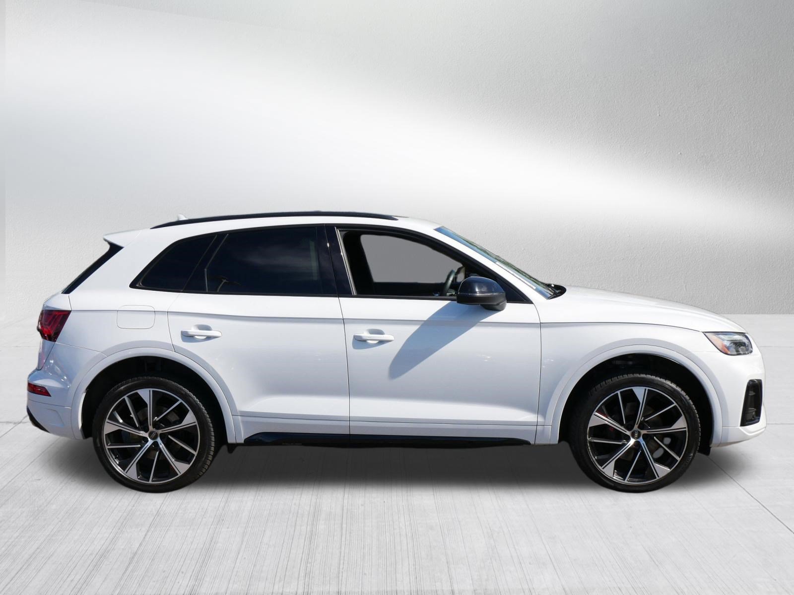 Used 2023 Audi SQ5 Premium Plus w/ Premium Plus Package AWD/4WD image 8