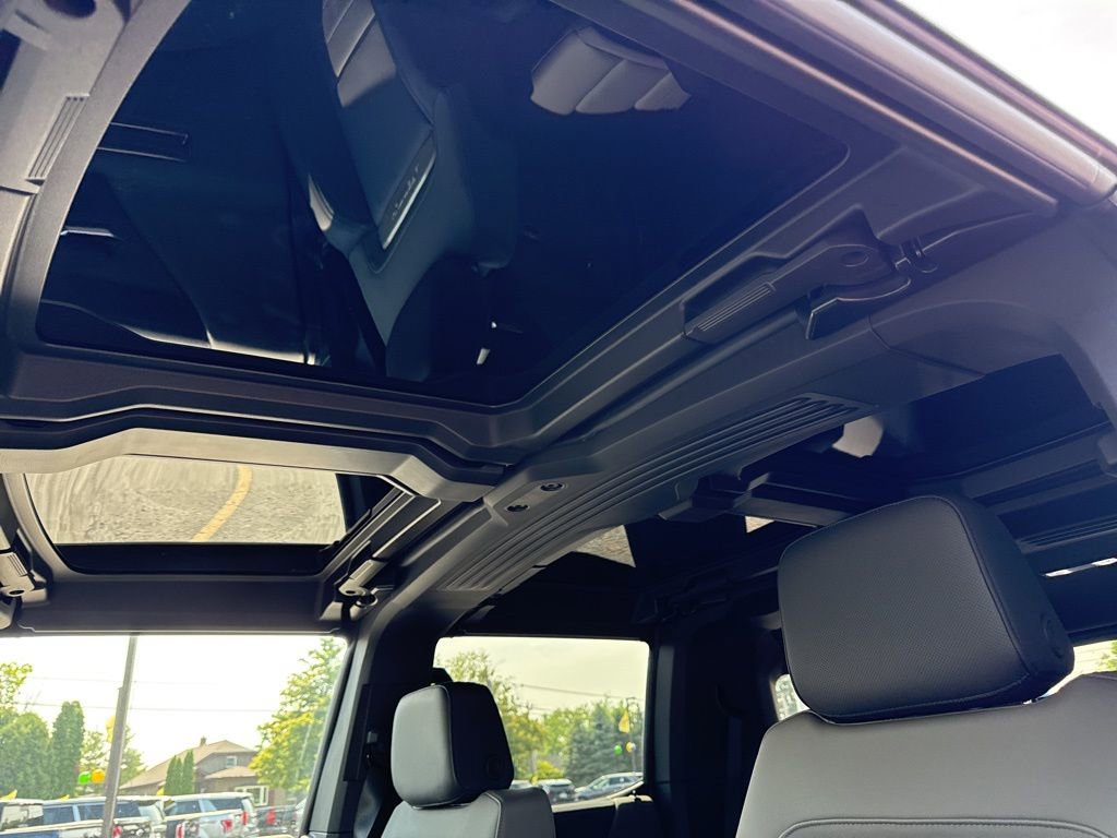 New 2025 GMC Hummer EV 2X image 26