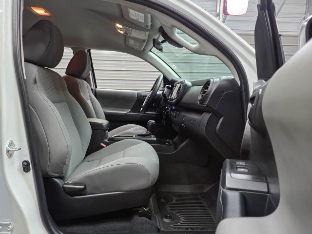 Used 2022 Toyota Tacoma SR AWD/4WD image 16