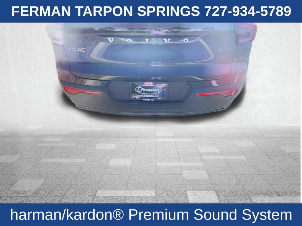 Certified 2025 Volvo XC40 B5 Ultra AWD/4WD image 8