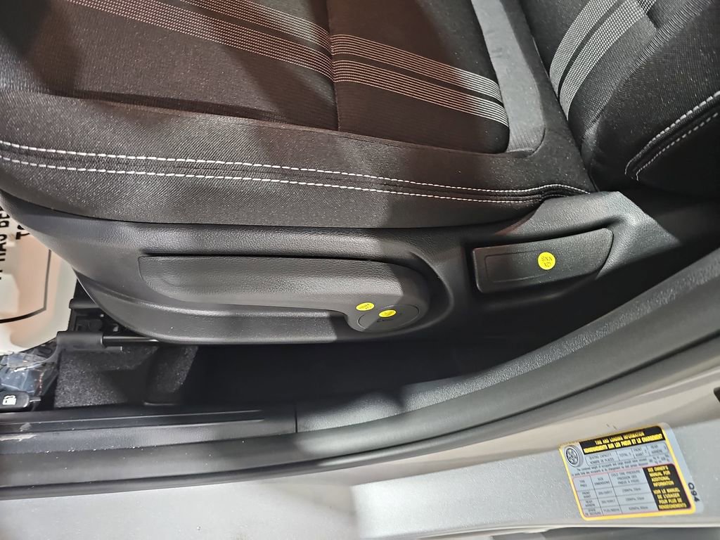 New 2026 Hyundai Venue SEL FWD image 30