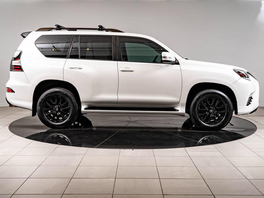 Certified 2023 Lexus GX 460 w/ Black Line Special Edition AWD/4WD image 11